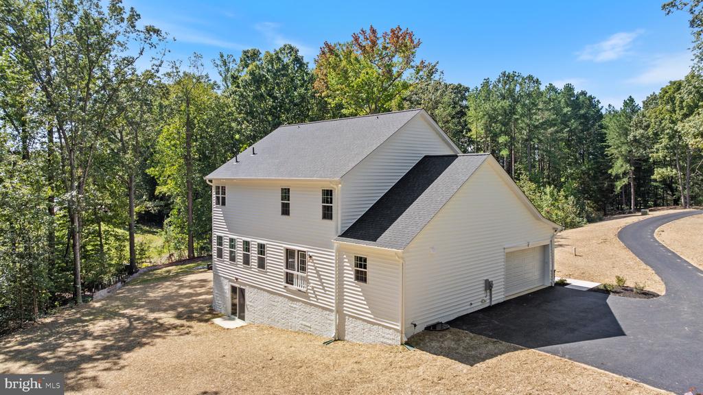 30954 Point Lookout Rd