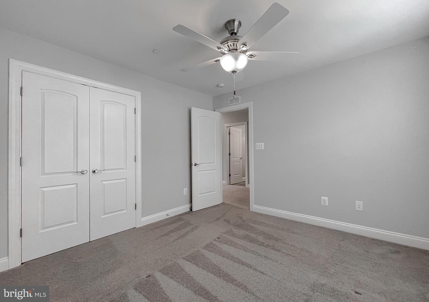 22064 Daffodil Ct