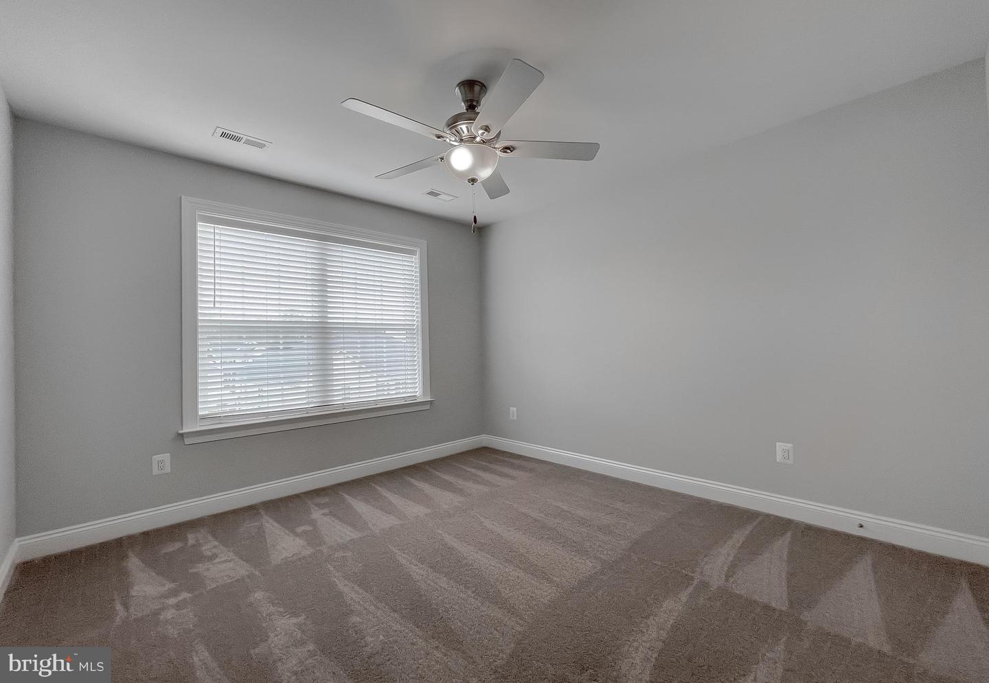 22064 Daffodil Ct