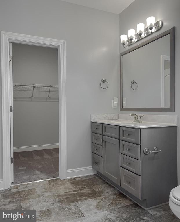 22064 Daffodil Ct