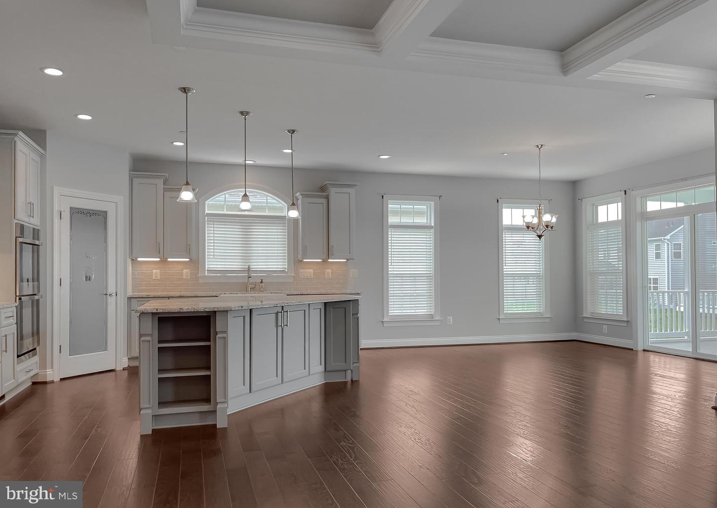 22064 Daffodil Ct
