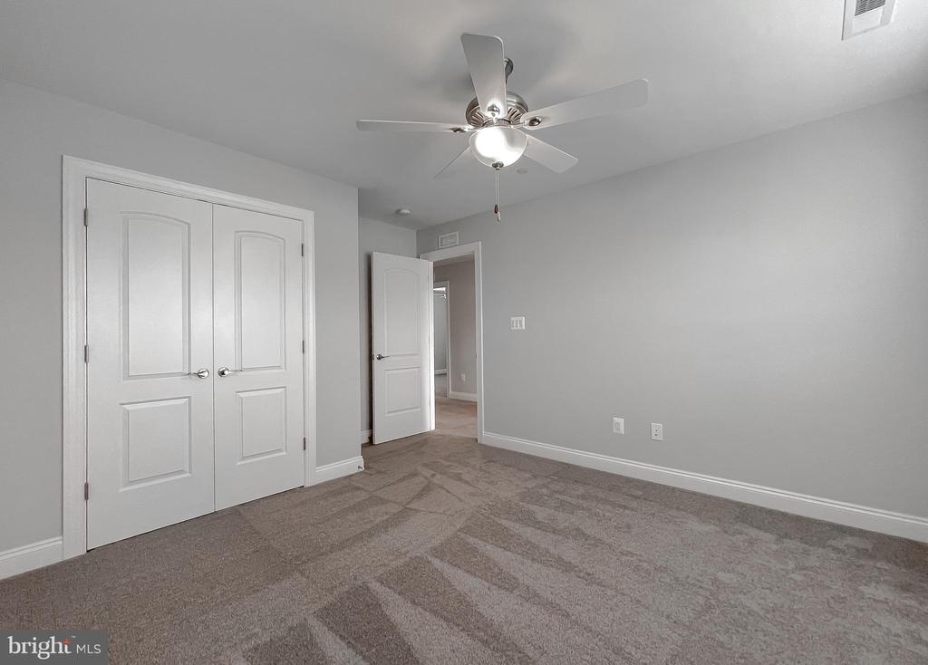 22064 Daffodil Ct