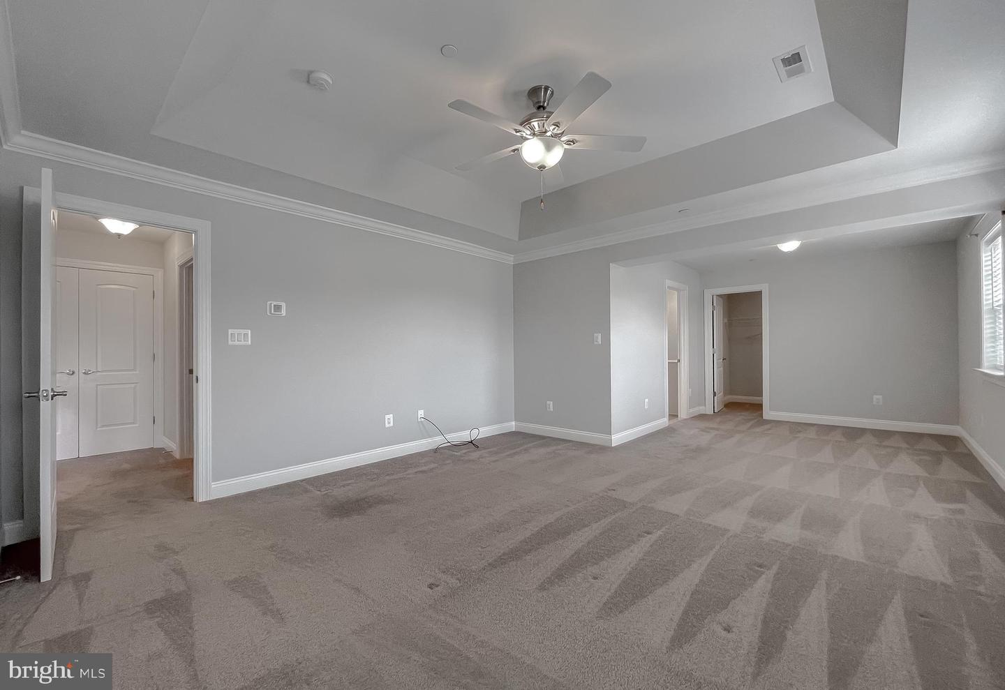 22064 Daffodil Ct