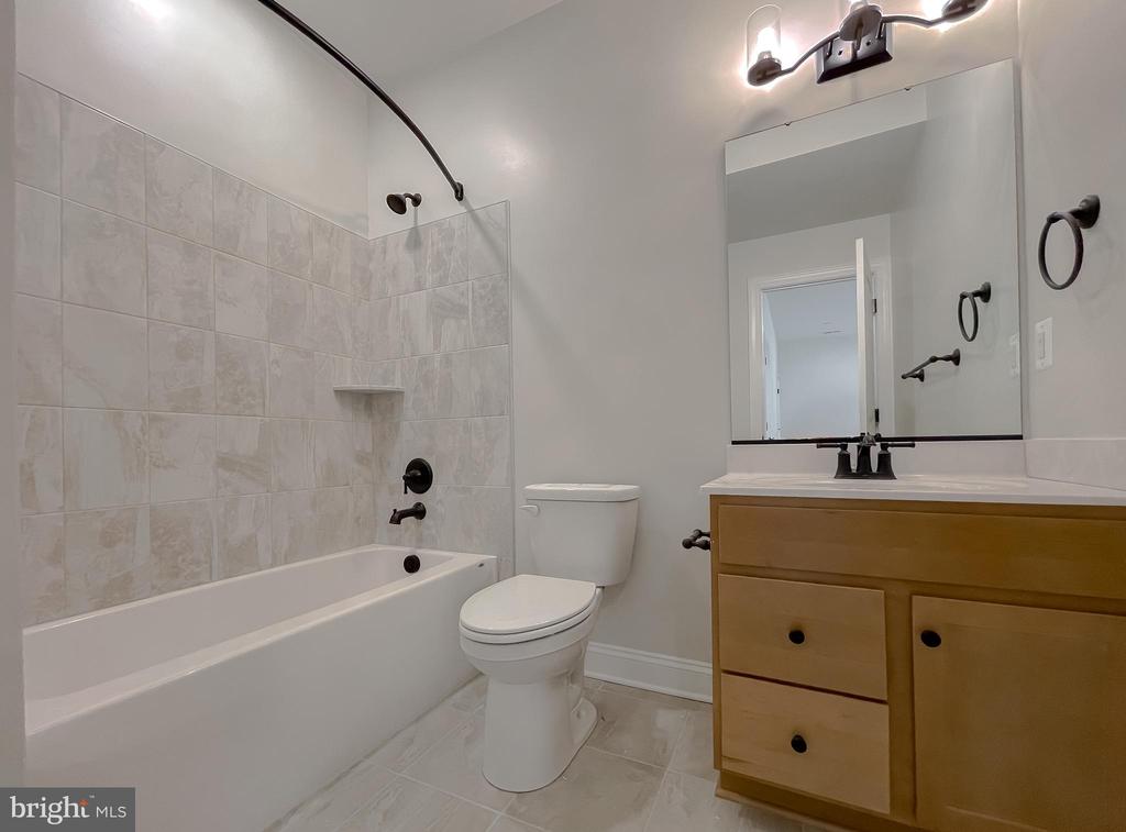 23664 DRAGONFLY LANE