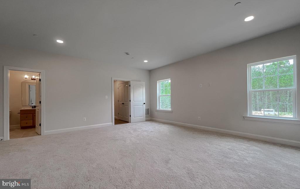 23664 DRAGONFLY LANE