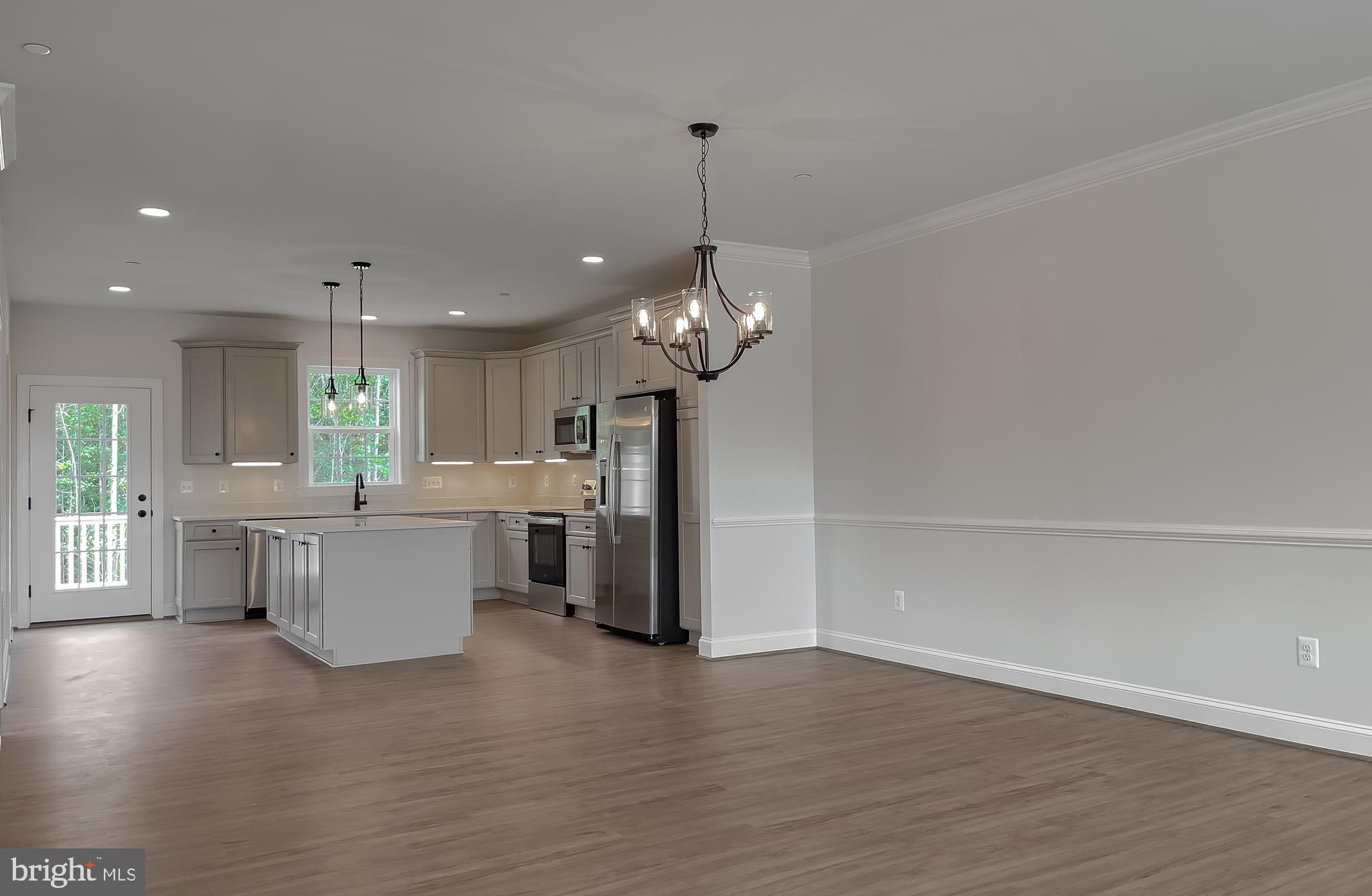 23664 DRAGONFLY LANE