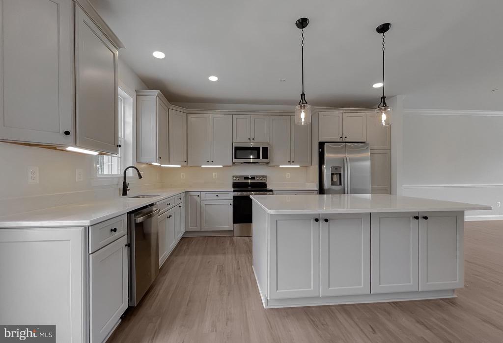 23664 DRAGONFLY LANE