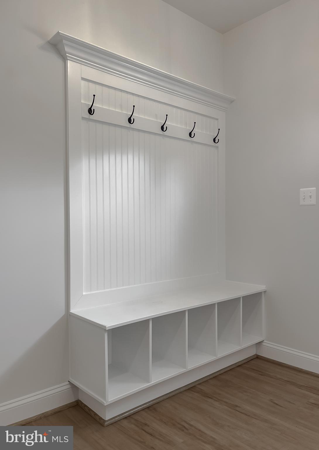 23712 DRAGONFLY LANE