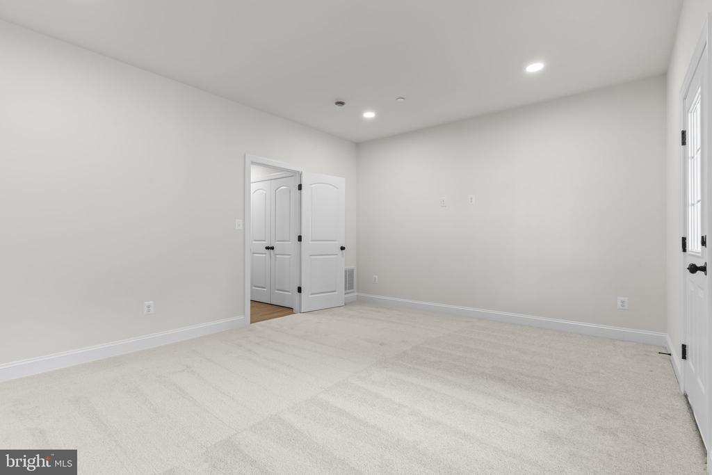 Lot 92- 23700 DRAGONFLY LANE