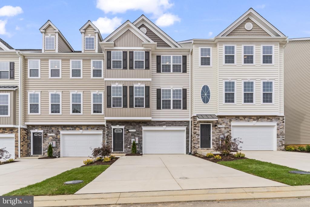 Lot 92- 23700 DRAGONFLY LANE