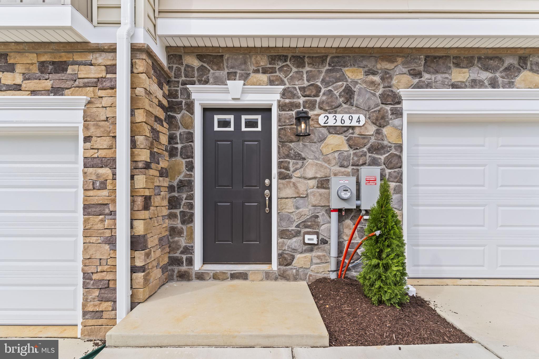 23694 DRAGONFLY LANE