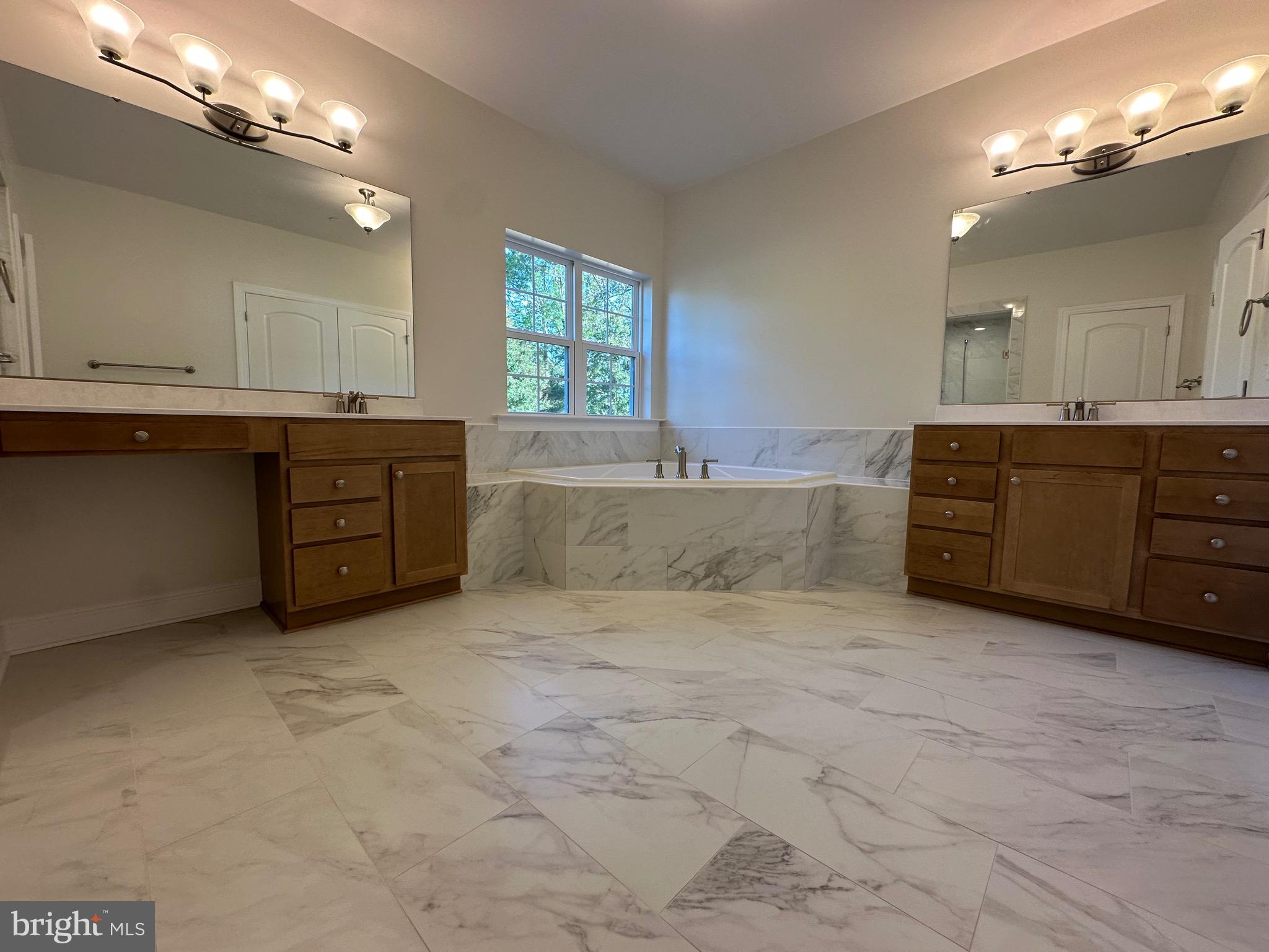 24173 ALICE SPRING LANE