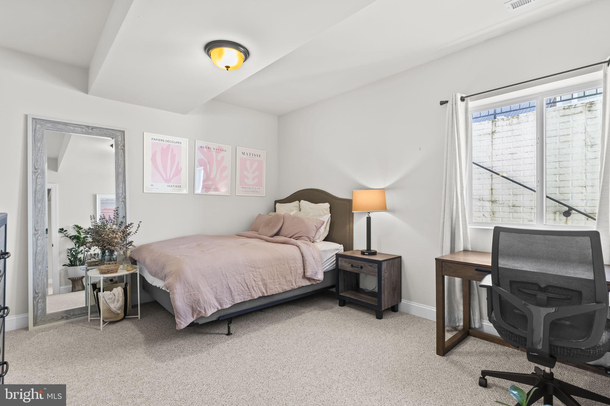 41492 CHARISMATIC WAY