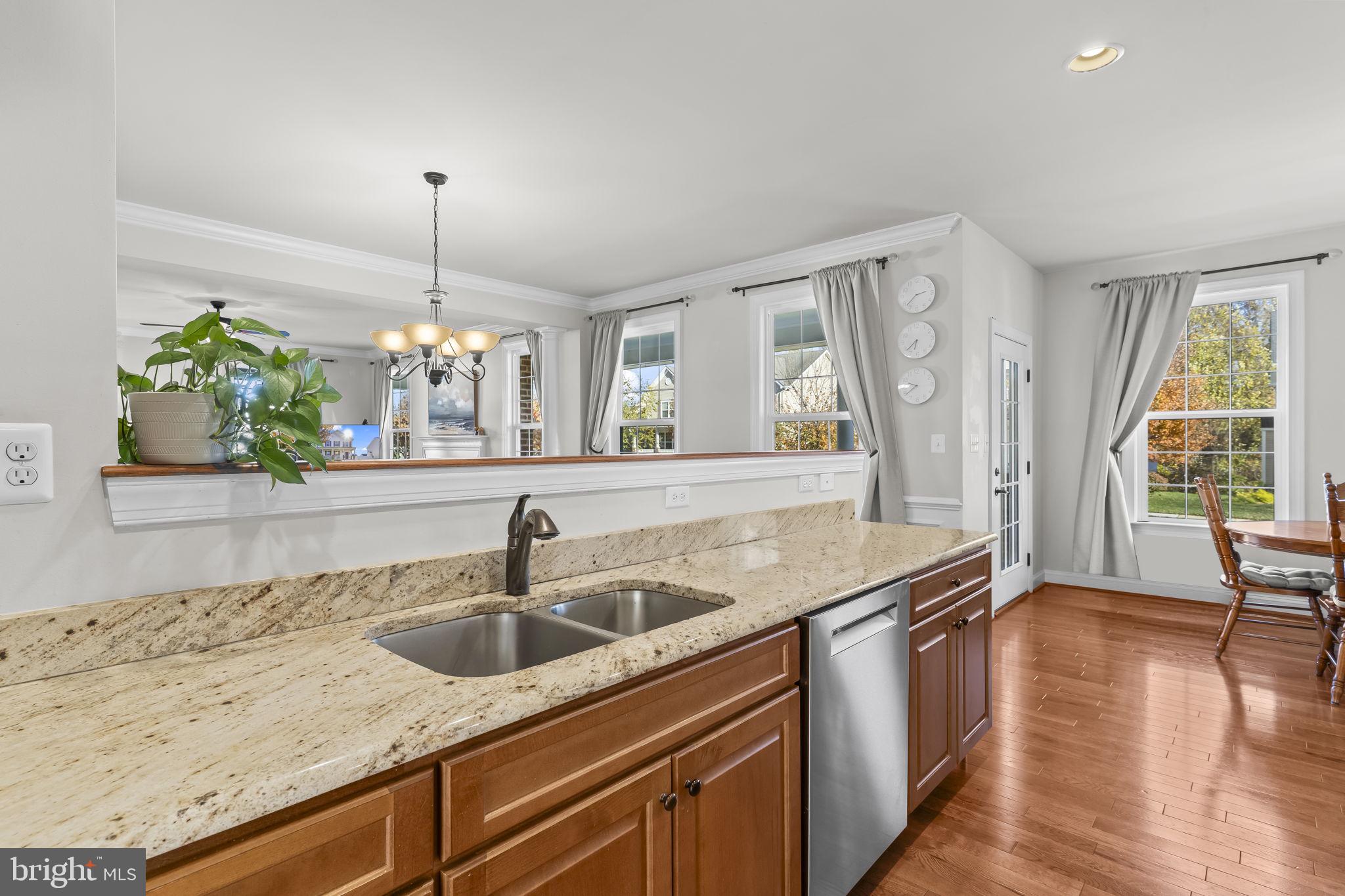 41492 CHARISMATIC WAY