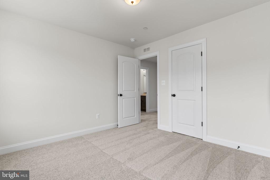 Lot 104- 23695 DRAGONFLY LANE