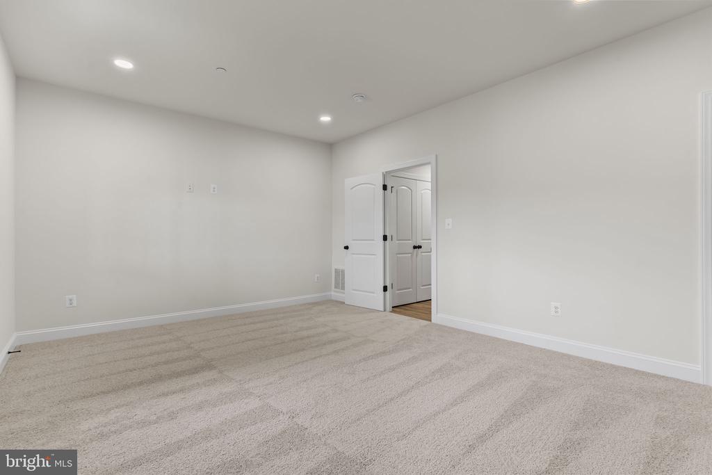 Lot 104- 23695 DRAGONFLY LANE