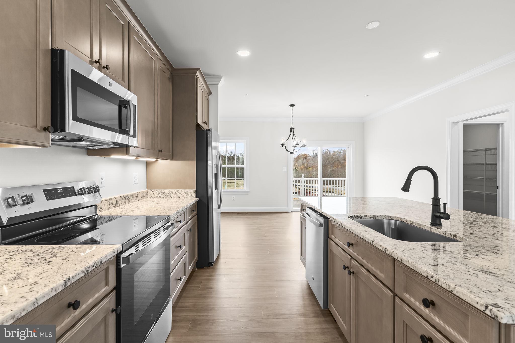 lot 106-23683 DRAGONFLY LANE