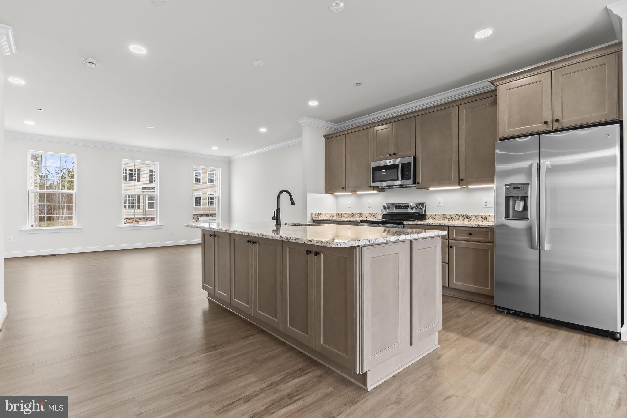 lot 106-23683 DRAGONFLY LANE