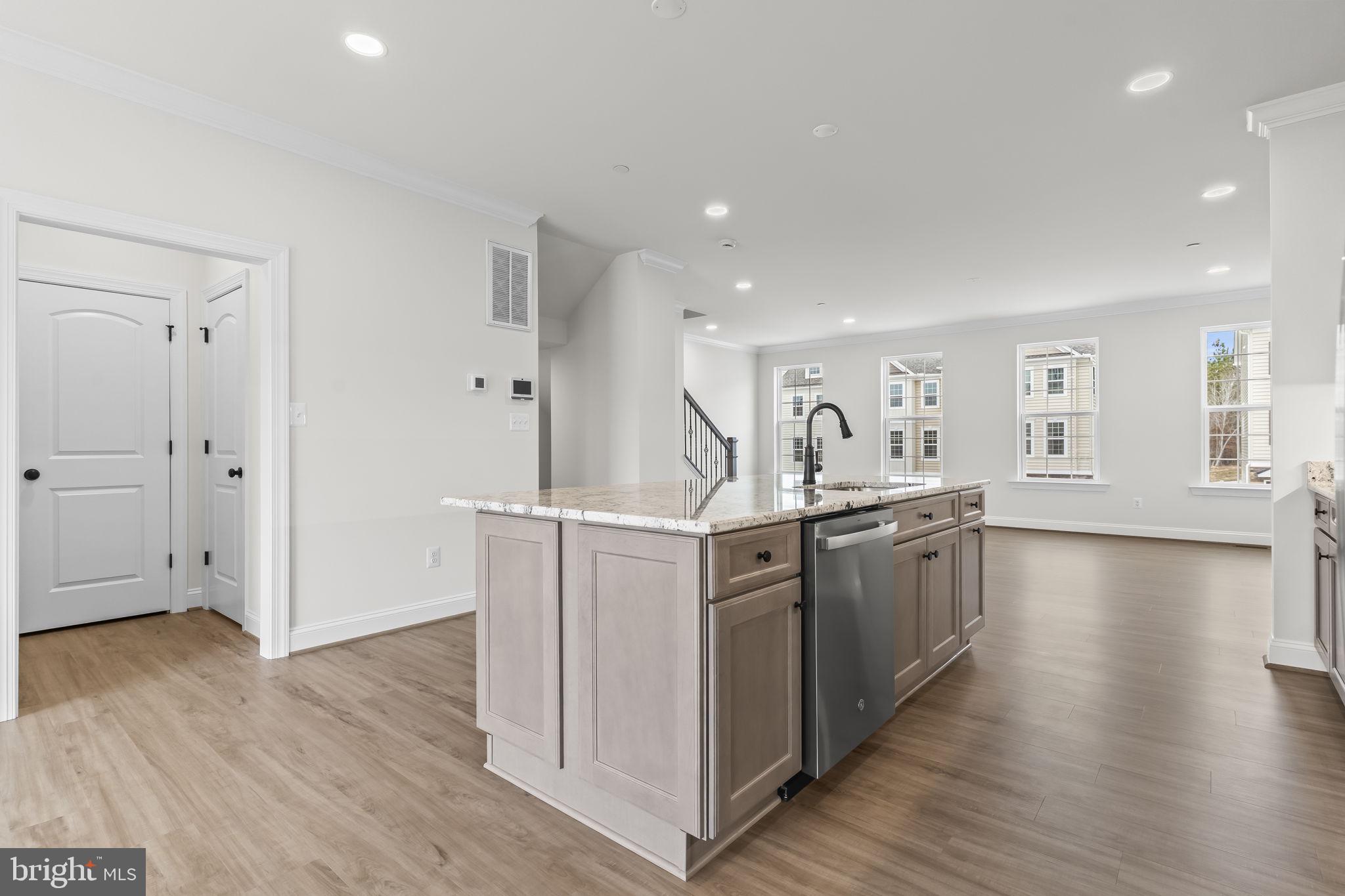 lot 106-23683 DRAGONFLY LANE