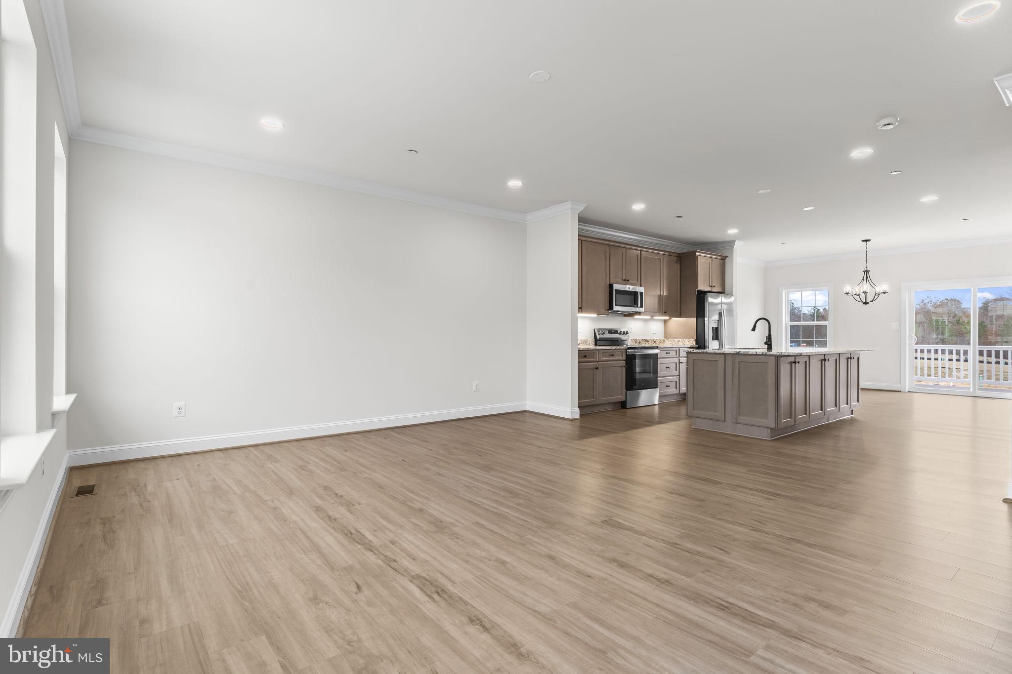 lot 106-23683 DRAGONFLY LANE