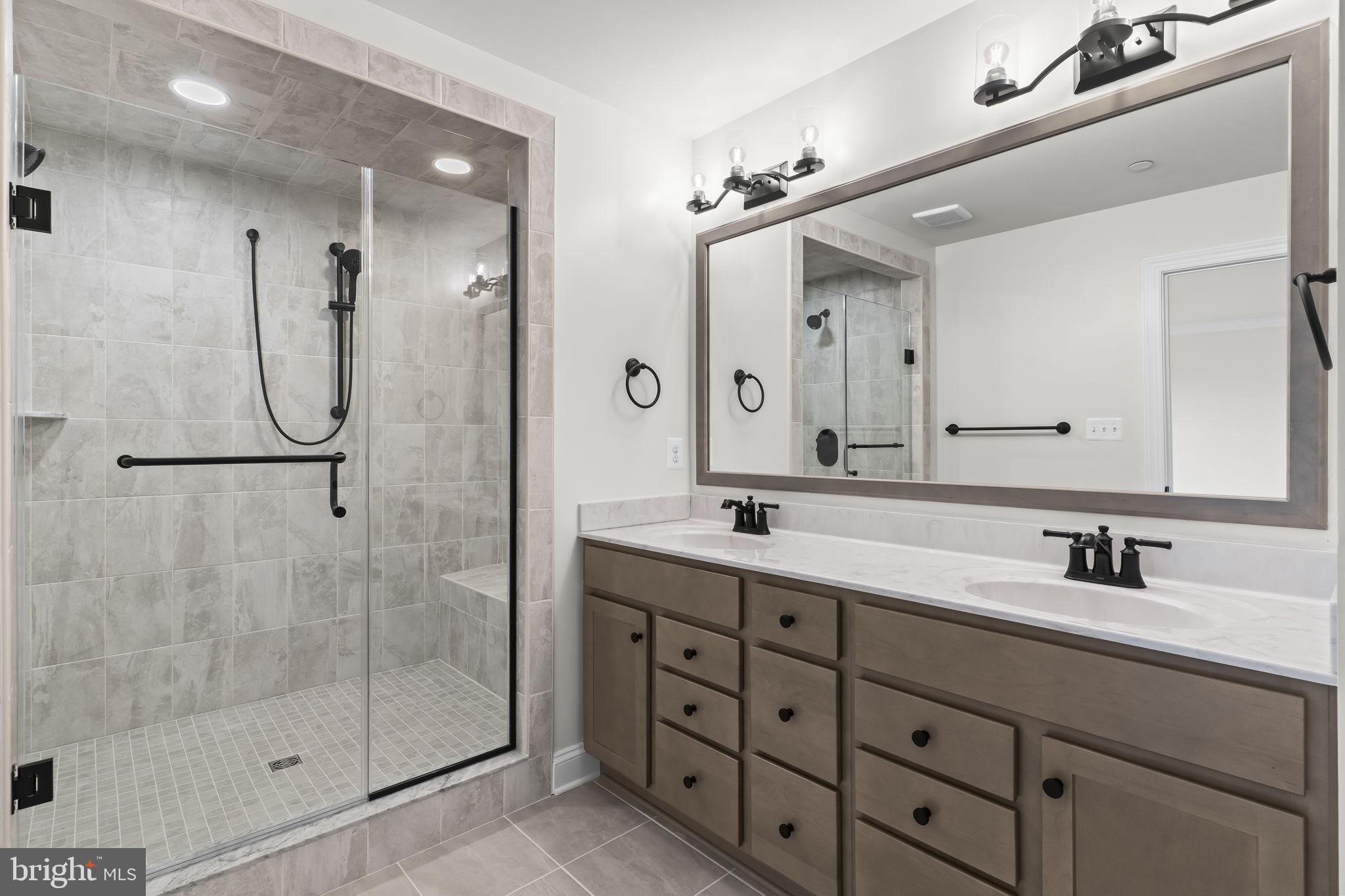 lot 106-23683 DRAGONFLY LANE