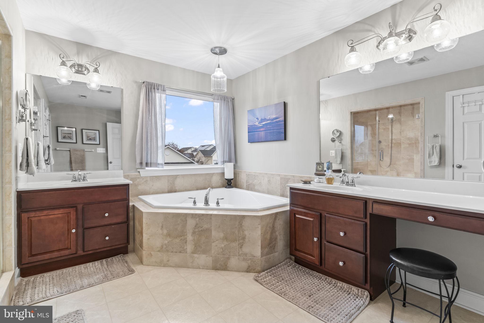 23581 GALLENT FOX WAY