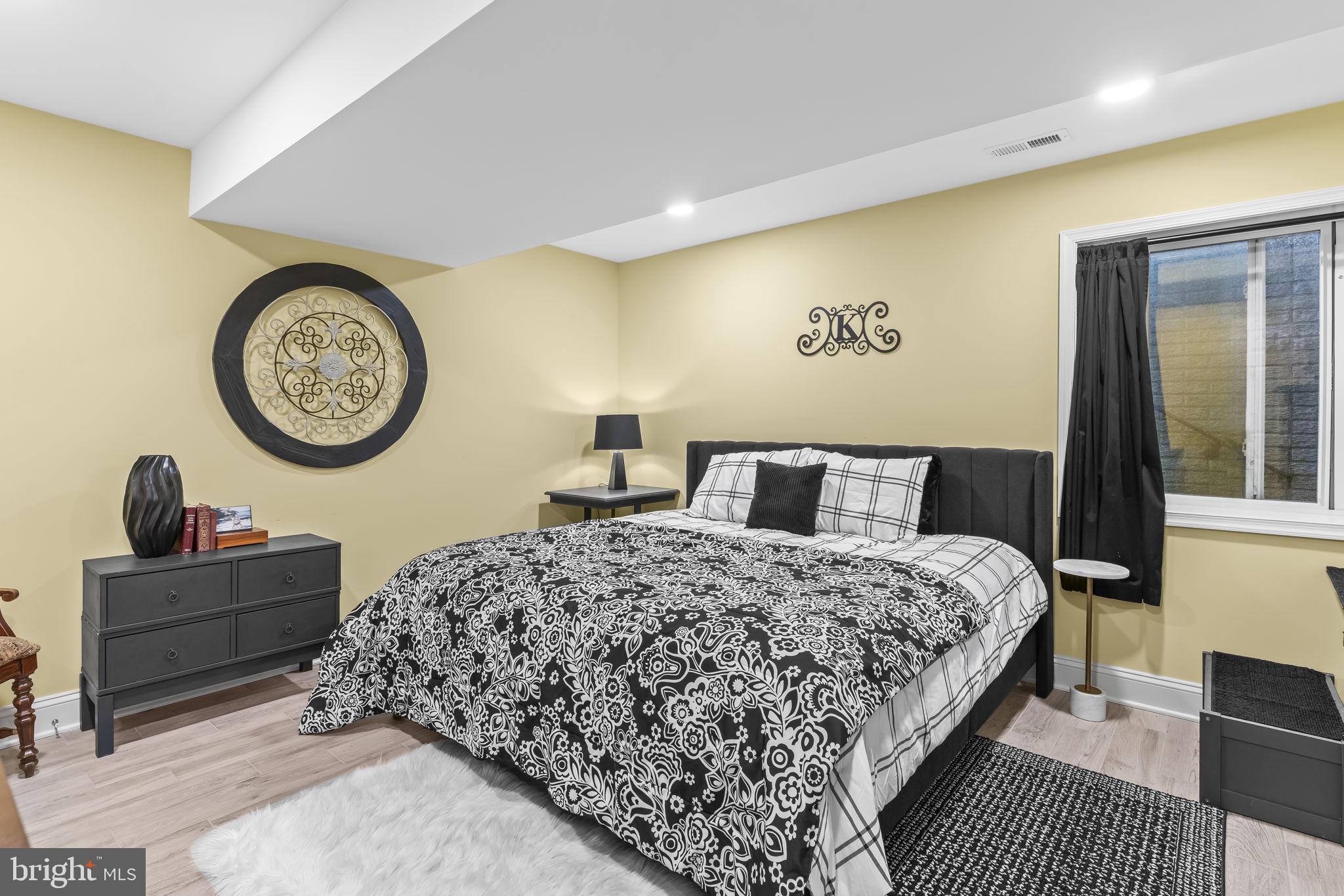 23581 GALLENT FOX WAY