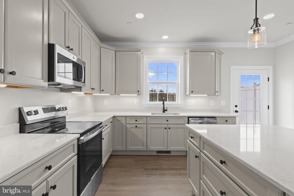 Lot 108- 23666 WEEPING WILLOW WAY