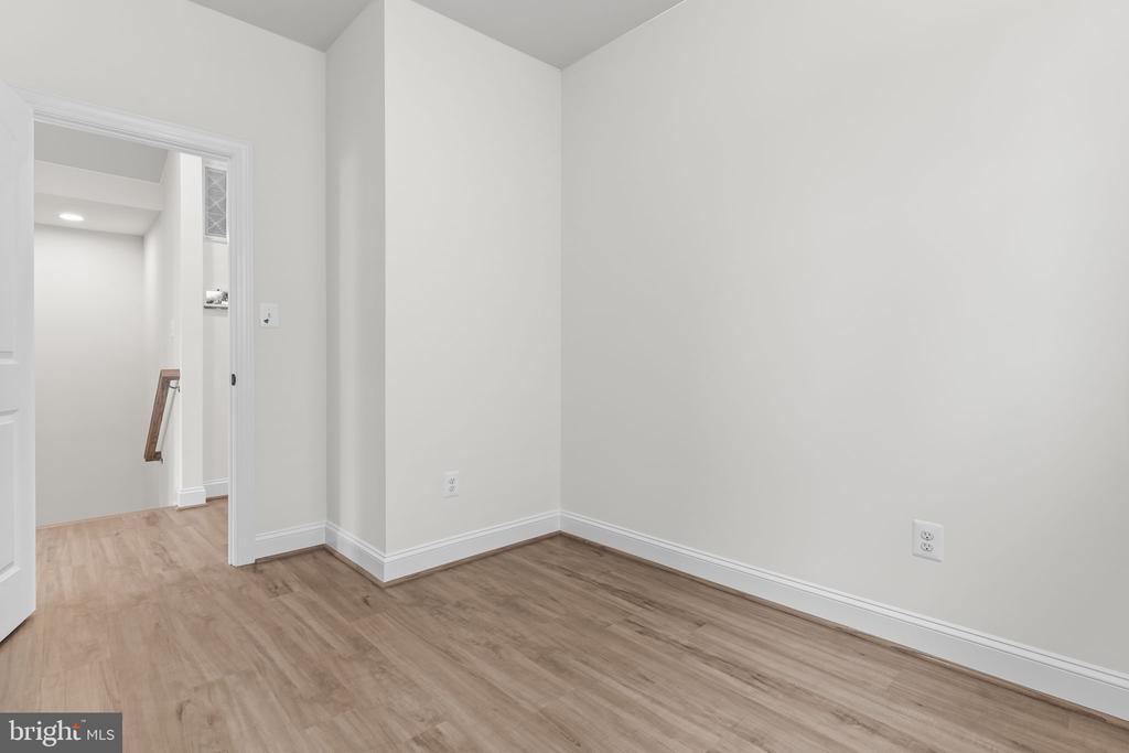 Lot 137- 23667 WEEPING WILLOW WAY