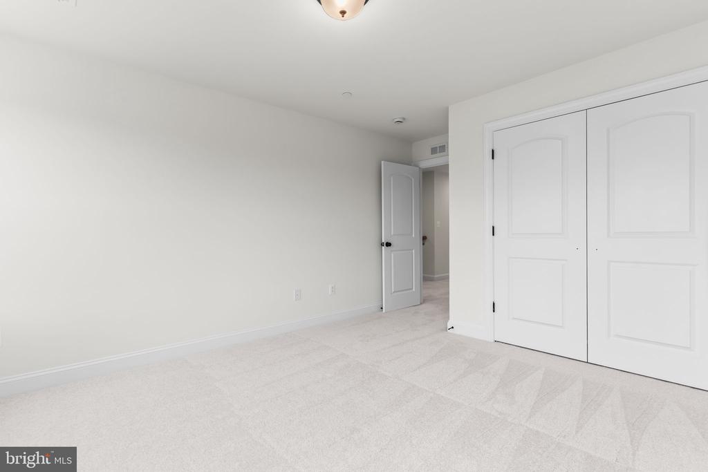 Lot 137- 23667 WEEPING WILLOW WAY