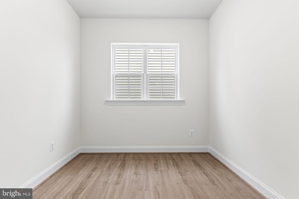 Lot 137- 23667 WEEPING WILLOW WAY