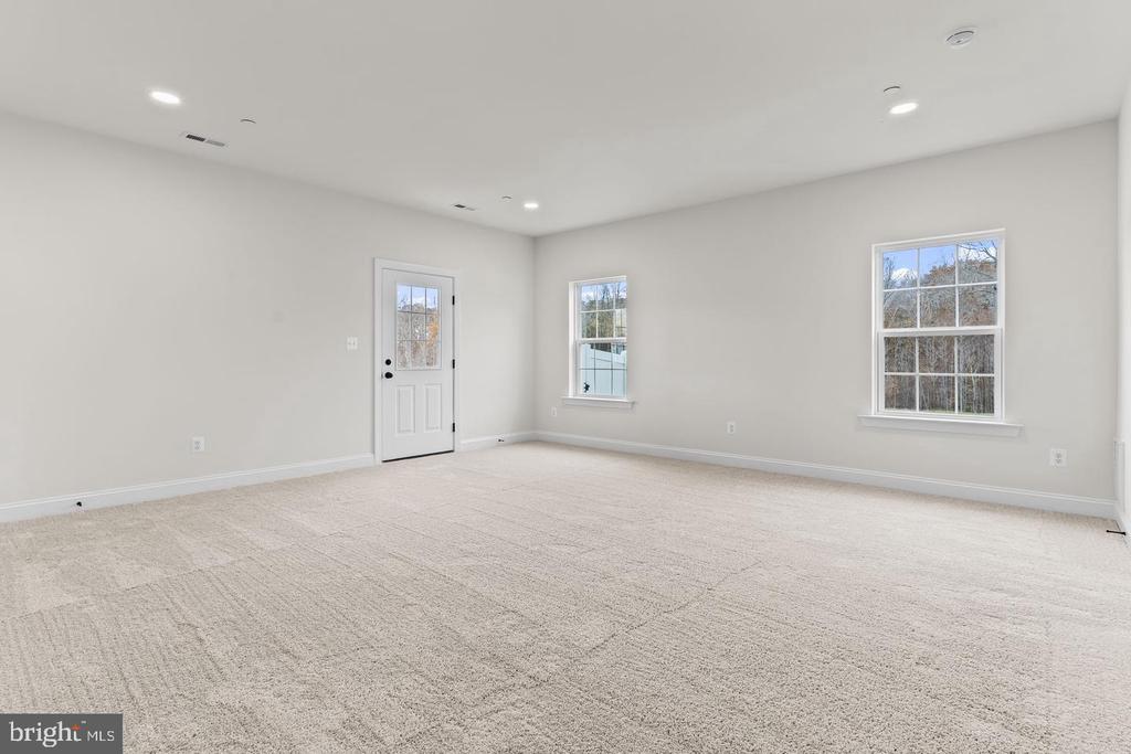 Lot 102- 23707 DRAGONFLY LANE