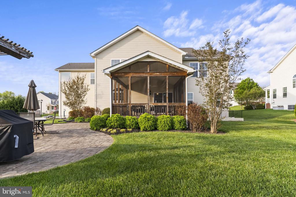 41389 HOLIDAY COURT