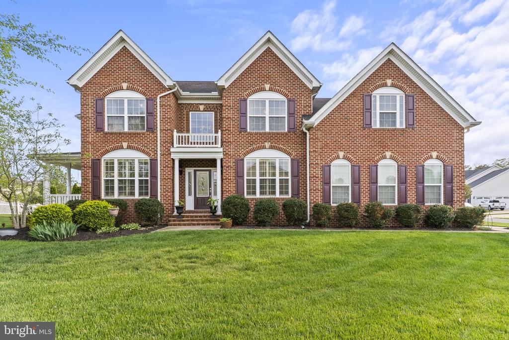 41389 HOLIDAY COURT
