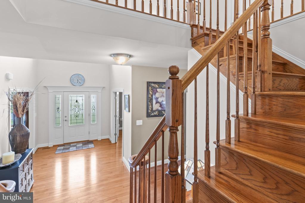 41389 HOLIDAY COURT