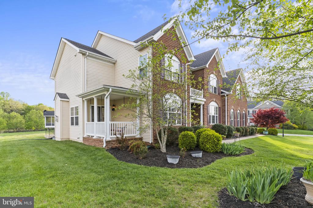 41389 HOLIDAY COURT