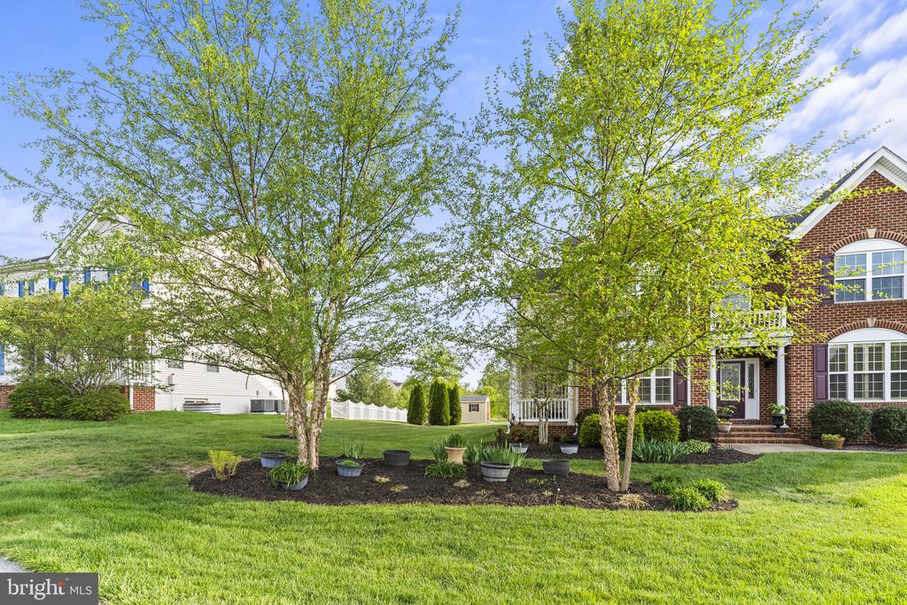 41389 HOLIDAY COURT