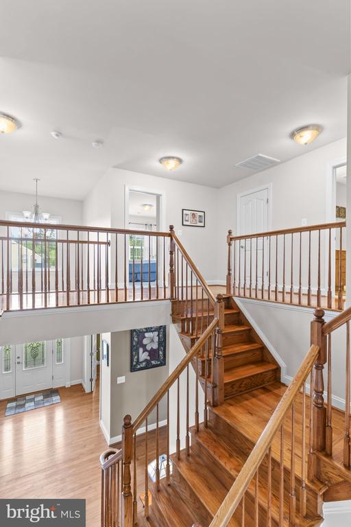 41389 HOLIDAY COURT