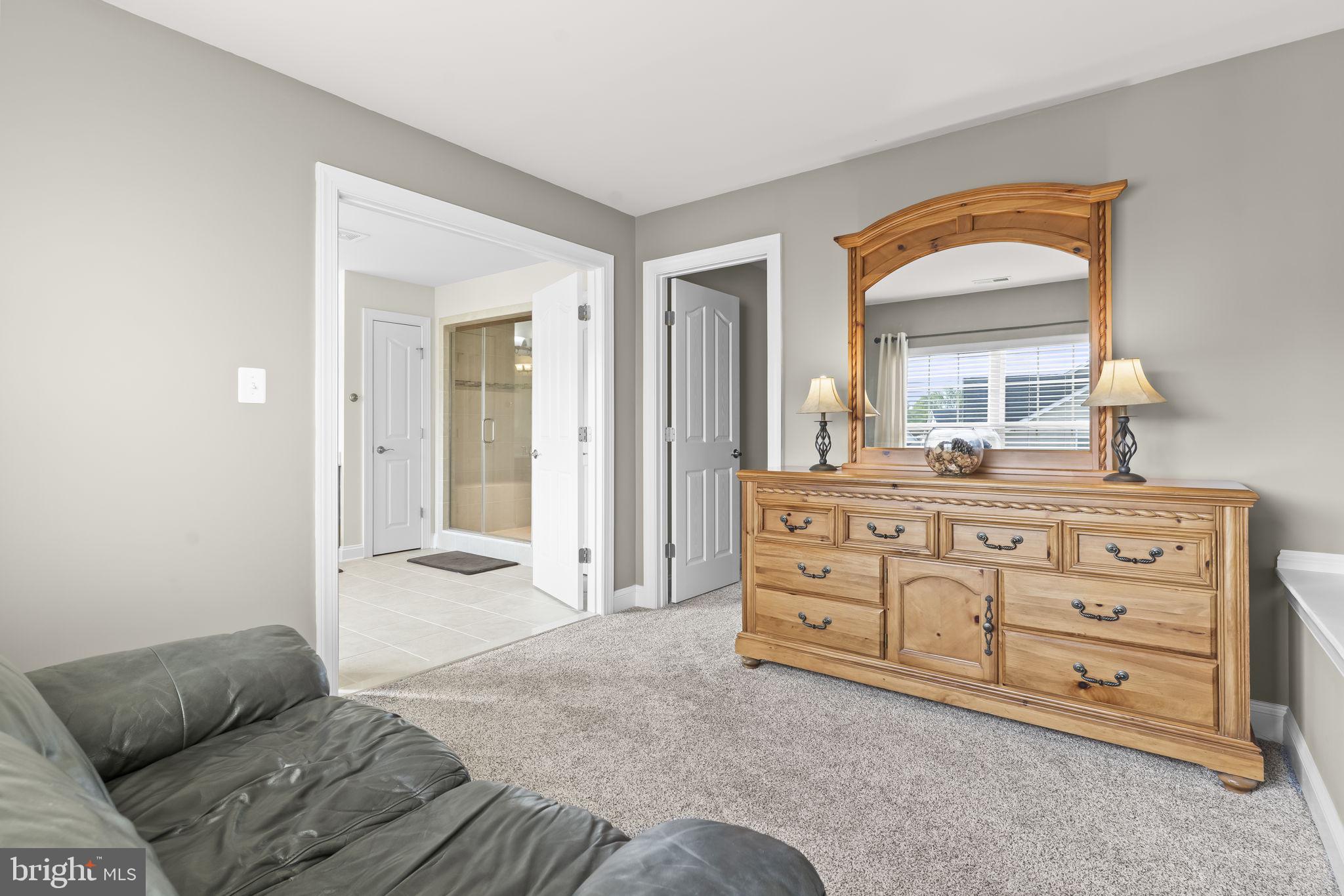 41389 HOLIDAY COURT