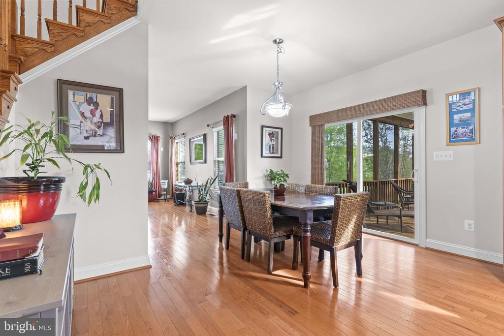 41389 HOLIDAY COURT