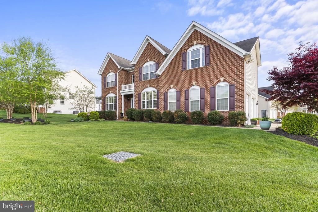41389 HOLIDAY COURT