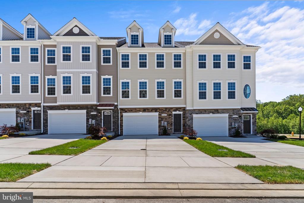 Lot 136 - 23673 WEEPING WILLOW WAY
