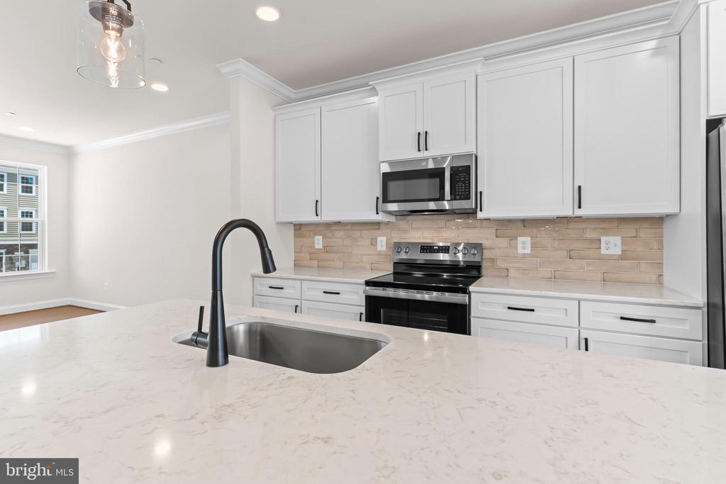 Lot 136 - 23673 WEEPING WILLOW WAY