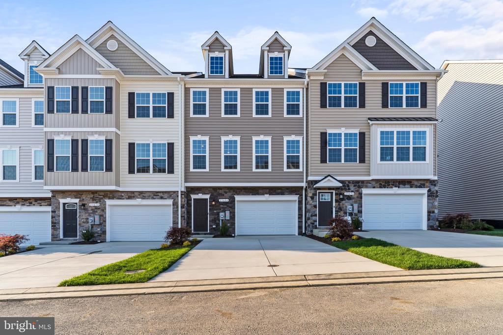 Lot 129 - 23715 WEEPING WILLOW WAY