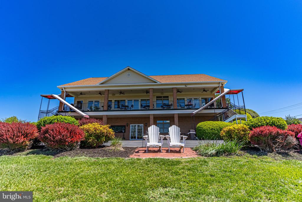 21822 RIVIERA COURT