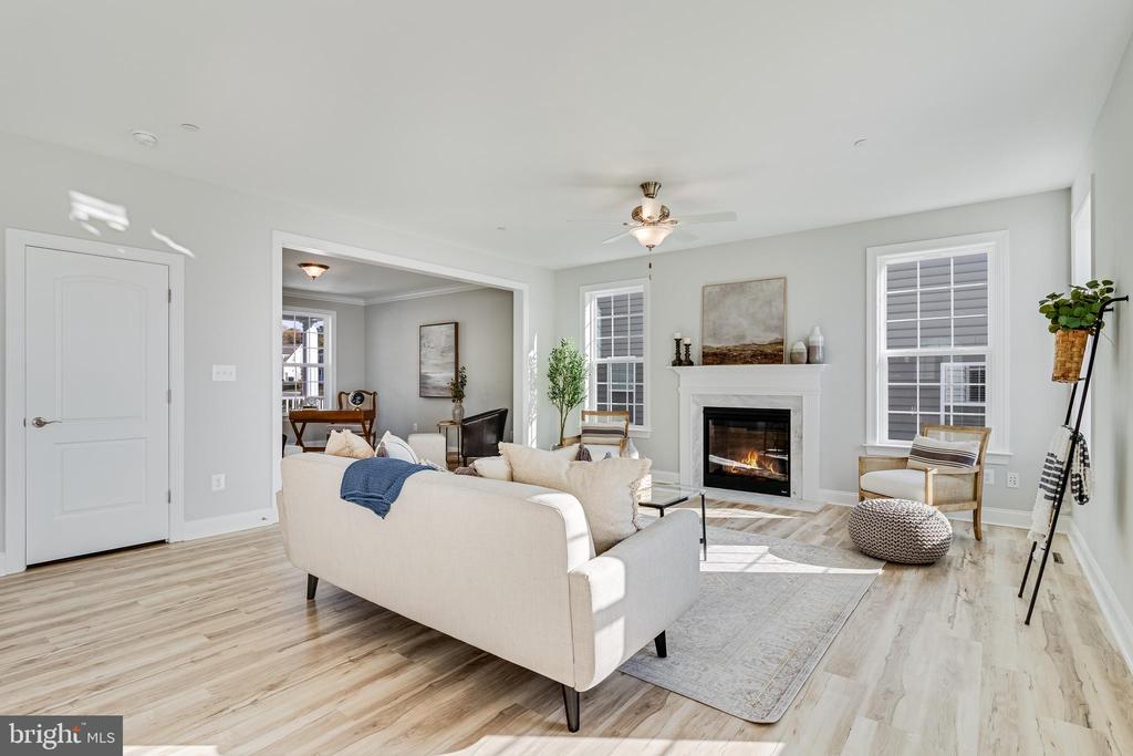 42102 WILDFLOWER DRIVE