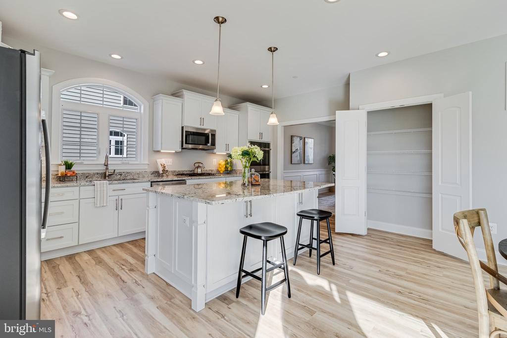 42102 WILDFLOWER DRIVE