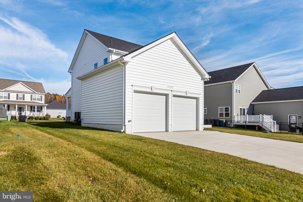 42102 WILDFLOWER DRIVE