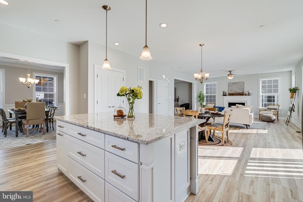 42102 WILDFLOWER DRIVE
