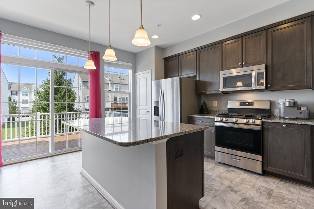 23159 FOXGLOVE WAY